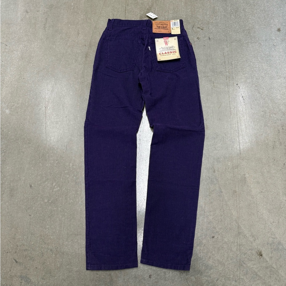 Vintage 90’s Levi’s 910 Women’s Purple Corduroy Pants Size 5 (27x32) Deadstock